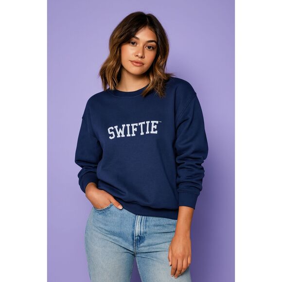 Taylor Swift Blue Swiftie Eras Tour Pullover Sweatshirt Top  Women's Size Medium - Picture 1 of 8